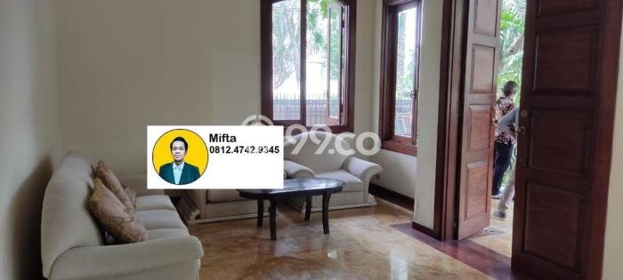 Dijual Rumah Mewah Elegan Dengan View Eksklusif di Patra Kuningan, Jakarta Selatan Dijual Rumah Mewah Elegan Dengan View Eksklusif di Patra Kuningan, Jakarta Selatan