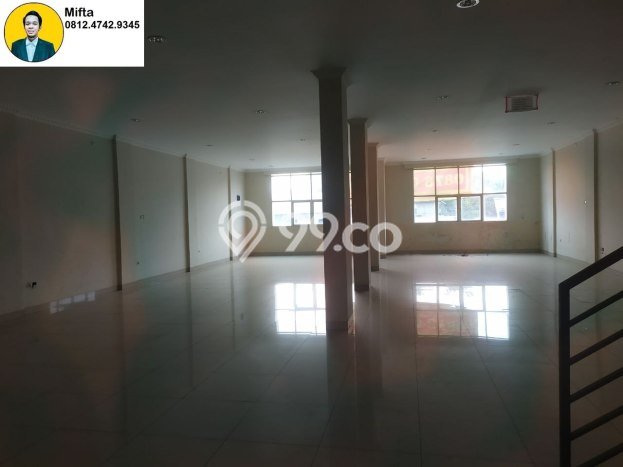 Ruko Disewa di Pondokmelati, Bekasi, LT 300m2 / LB 540m2 Ruko Disewa di Pondokmelati, Bekasi, LT 300m2 / LB 540m2