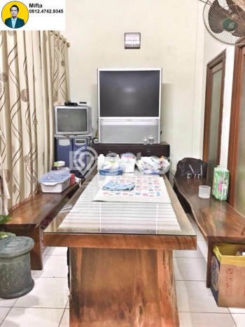 Rumah Luxury Modern Tanpa Renovasi di Jelambar Jakarta Barat Rumah Luxury Modern Tanpa Renovasi di Jelambar Jakarta Barat