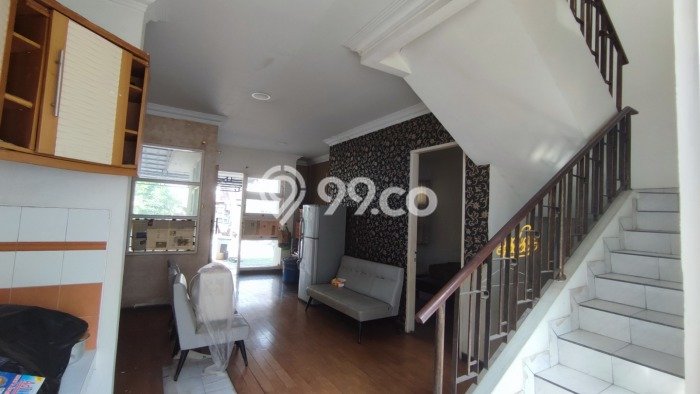 For Sale Hunian Rumah Terawat 3 KT di Cibubur, Jakarta Timur For Sale Hunian Rumah Terawat 3 KT di Cibubur, Jakarta Timur