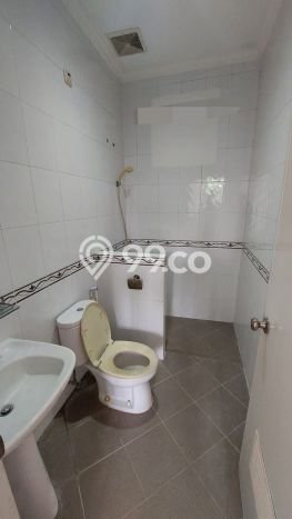 Dijual Rumah Mewah Megah Dengan View Eksklusif di Cibubur, Jakarta Timur Dijual Rumah Mewah Megah Dengan View Eksklusif di Cibubur, Jakarta Timur