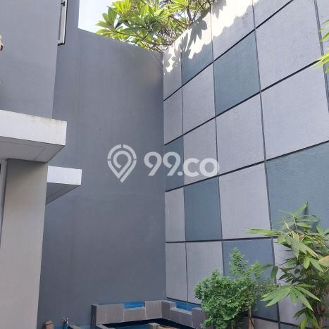 DIJUAL CEPAT! Rumah Siap Huni Lokasi Premium Kota Wisata, Luas 180m² LB 220m² DIJUAL CEPAT! Rumah Siap Huni Lokasi Premium Kota Wisata, Luas 180m² LB 220m²