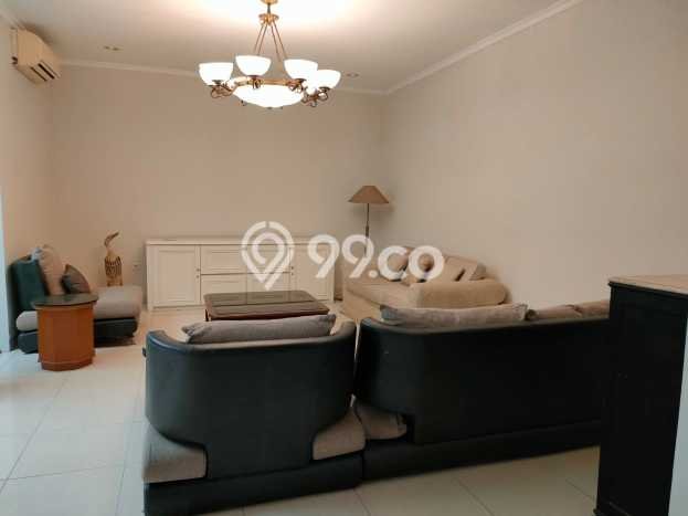 Rumah Modern 4 KT LT 180m2 di Kota Wisata Rumah Modern 4 KT LT 180m2 di Kota Wisata