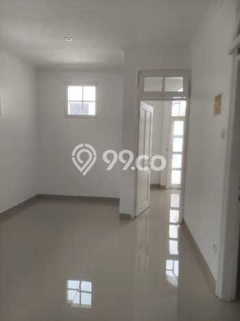 Rumah Minimalis LB/LT 180m2/136m2 Siap Huni Area Kota Wisata, Bogor Rumah Minimalis LB/LT 180m2/136m2 Siap Huni Area Kota Wisata, Bogor