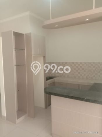 Rumah Strategis 4 Kamar Tidur dan 2 Kamar Mandi di Lokasi Strategis Kota Wisata, Bogor Rumah Strategis 4 Kamar Tidur dan 2 Kamar Mandi di Lokasi Strategis Kota Wisata, Bogor