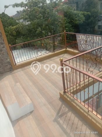 Rumah Strategis 4 Kamar Tidur dan 2 Kamar Mandi di Lokasi Strategis Kota Wisata, Bogor Rumah Strategis 4 Kamar Tidur dan 2 Kamar Mandi di Lokasi Strategis Kota Wisata, Bogor