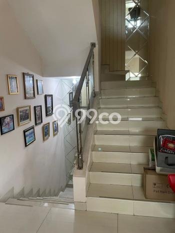 Dijual Rumah Elit Exclusive di Cengkareng, Jakarta Barat Dijual Rumah Elit Exclusive di Cengkareng, Jakarta Barat