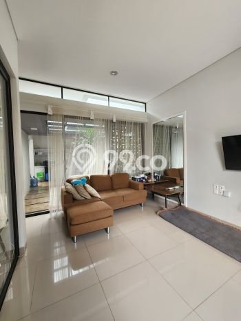 For Sale Rumah 3 Kamar Lokasi Ideal Bagus dan Strategis di Gedebage For Sale Rumah 3 Kamar Lokasi Ideal Bagus dan Strategis di Gedebage