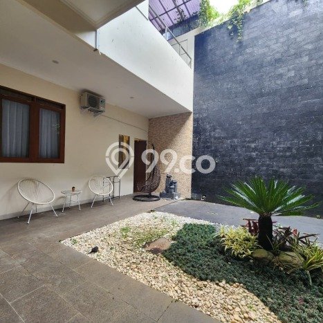 Rumah Mewah LB 450m2 Siap Pakai Desain Elegan di Setiabudi, Bandung Rumah Mewah LB 450m2 Siap Pakai Desain Elegan di Setiabudi, Bandung