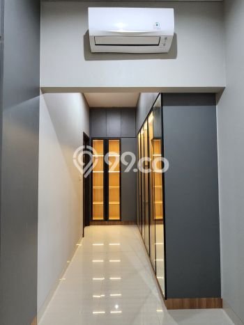Dijual Rumah Luas Elegan Dengan View Cantik di Summarecon Bandung, Bandung Dijual Rumah Luas Elegan Dengan View Cantik di Summarecon Bandung, Bandung
