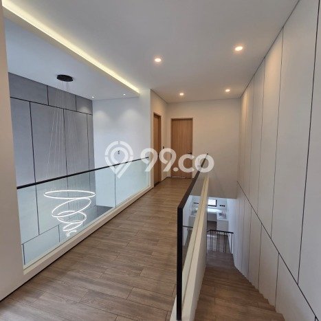 Dijual Rumah Luas Elegan Dengan View Cantik di Mekar Wangi, Bandung Dijual Rumah Luas Elegan Dengan View Cantik di Mekar Wangi, Bandung