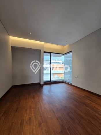 Hunian Mewah LB 560m2 Siap Pakai Desain Elegan di Bandung Kota, Bandung Hunian Mewah LB 560m2 Siap Pakai Desain Elegan di Bandung Kota, Bandung