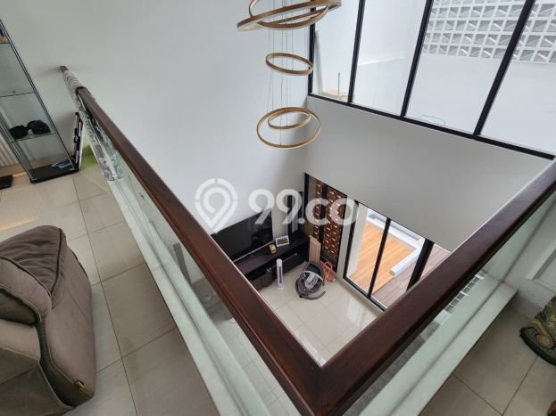 Rumah Eksklusif Siap Huni LT 228m2 di Gedebage, Bandung Rumah Eksklusif Siap Huni LT 228m2 di Gedebage, Bandung