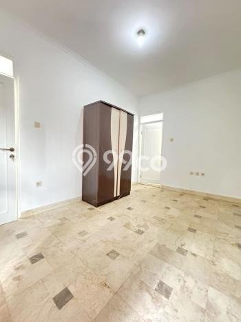 Jual Rumah Strategis Bagus Punya 4 KT di Buah Batu Bandung SHM Jual Rumah Strategis Bagus Punya 4 KT di Buah Batu Bandung SHM