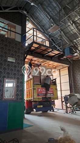 Unit Komersial Dijual di Cibiru Bandung Luas Tanah 280m2, Luas Bangunan 350m2 Unit Komersial Dijual di Cibiru Bandung Luas Tanah 280m2, Luas Bangunan 350m2
