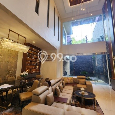 Rumah Mewah LB 450m2 Siap Pakai Desain Elegan di Setiabudi, Bandung Rumah Mewah LB 450m2 Siap Pakai Desain Elegan di Setiabudi, Bandung
