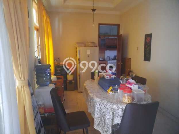Rumah Luxury Modern Siap Huni di Buah Batu Bandung Rumah Luxury Modern Siap Huni di Buah Batu Bandung