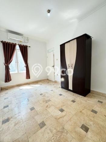 Jual Rumah Strategis Bagus Punya 4 KT di Buah Batu Bandung SHM Jual Rumah Strategis Bagus Punya 4 KT di Buah Batu Bandung SHM