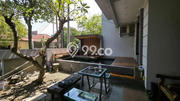 Rumah Modern LT 180m2m² Terawat di Batununggal, Dekat Tempat Strategis, Bandung Rumah Modern LT 180m2m² Terawat di Batununggal, Dekat Tempat Strategis, Bandung