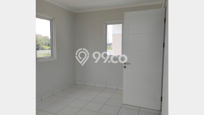 Rumah Strategis area Summarecon Bandung, Bandung, Luas 108m2m² Bangunan 62m2m² - HARGA NEGO! Rumah Strategis area Summarecon Bandung, Bandung, Luas 108m2m² Bangunan 62m2m² - HARGA NEGO!