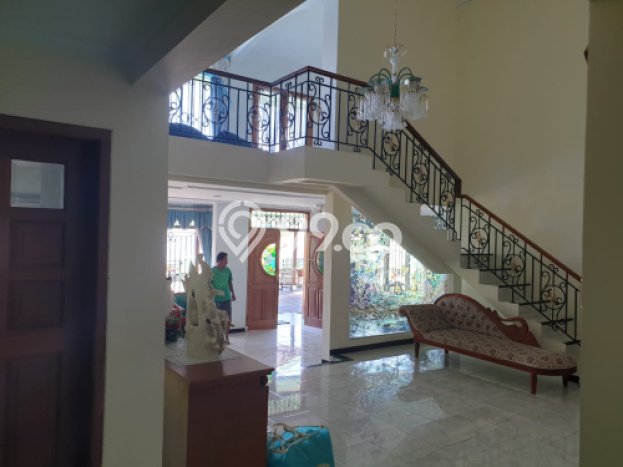 Hunian Mewah Siap Huni LT 650m2 di Bandungan, Semarang Hunian Mewah Siap Huni LT 650m2 di Bandungan, Semarang