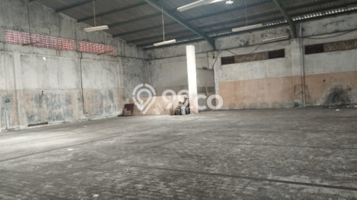 AREA TERBAIK! Komersial di Semarang Timur, Luas 1560m2m², Area Bisnis AREA TERBAIK! Komersial di Semarang Timur, Luas 1560m2m², Area Bisnis