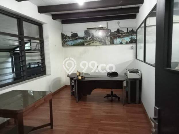 Kantor di Semarang Utara, Luas 574m2m², Pusat Bisnis, Posisi Premium Kantor di Semarang Utara, Luas 574m2m², Pusat Bisnis, Posisi Premium
