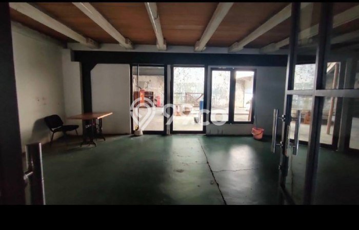 Kantor di Semarang Utara, Luas 574m2m², Pusat Bisnis, Posisi Premium Kantor di Semarang Utara, Luas 574m2m², Pusat Bisnis, Posisi Premium
