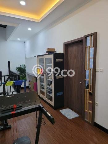 Siap Huni Hunian Elit 6 Kamar di Kelapa Gading Dekat ke Mana Saja Siap Huni Hunian Elit 6 Kamar di Kelapa Gading Dekat ke Mana Saja