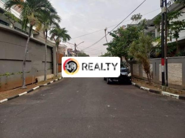 Rumah di Kelapa Gading, Jakarta Utara, Luas 187m² LB 0m² Rumah di Kelapa Gading, Jakarta Utara, Luas 187m² LB 0m²