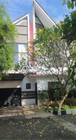 Rumah Sewa Jakarta Selatan LT 204m2 LB 228m2 Area Bangka Rumah Sewa Jakarta Selatan LT 204m2 LB 228m2 Area Bangka
