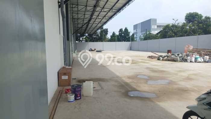 Gudang Disewa di Jakarta Utara dengan LB 450m2 Area Komersial Ramai Gudang Disewa di Jakarta Utara dengan LB 450m2 Area Komersial Ramai