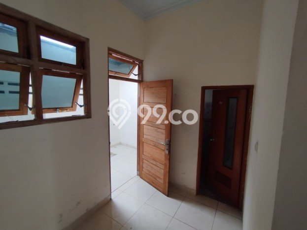 Ruko Disewa di Depok, Sleman, LT 300m2 / LB 108m2 Ruko Disewa di Depok, Sleman, LT 300m2 / LB 108m2