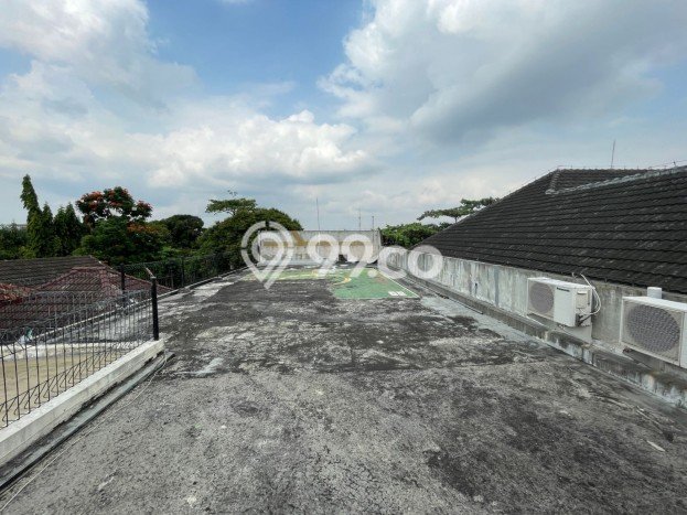 Unit Komersial disewakan di Gondokusuman Yogyakarta dengan LT 390m2 / LB 470m2 Unit Komersial disewakan di Gondokusuman Yogyakarta dengan LT 390m2 / LB 470m2