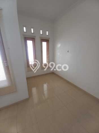 FEATURED! Rumah Nyaman area Kalasan, LT 215m2m² Bangunan 80m2m² FEATURED! Rumah Nyaman area Kalasan, LT 215m2m² Bangunan 80m2m²