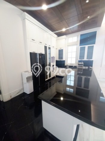 Jual Rumah Mewah Elegan Dengan View Eksklusif di Kuningan, Jakarta Selatan Jual Rumah Mewah Elegan Dengan View Eksklusif di Kuningan, Jakarta Selatan