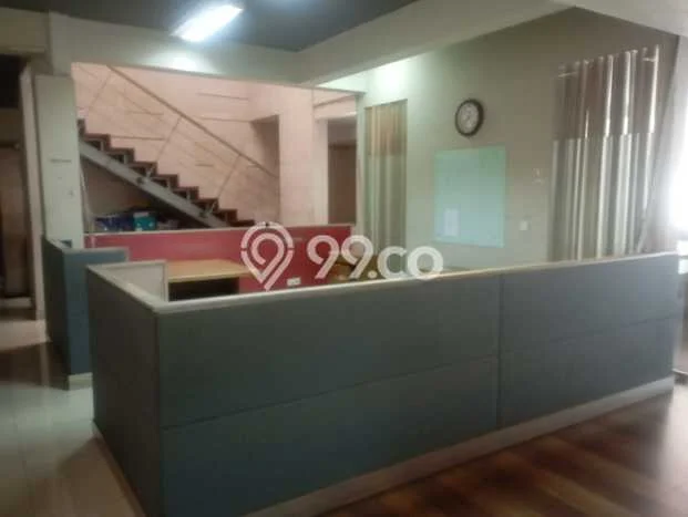Hunian Modern Disewakan 4 Kamar di Kebayoran Baru Bisa Nego Hunian Modern Disewakan 4 Kamar di Kebayoran Baru Bisa Nego