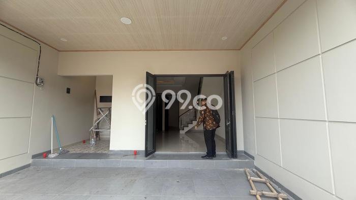 Hunian Elit LB 195m2 Siap Huni Desain Elegan di Pulo Asem, Jakarta Timur Hunian Elit LB 195m2 Siap Huni Desain Elegan di Pulo Asem, Jakarta Timur