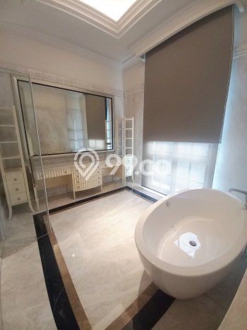 Jual Rumah Mewah Elegan Dengan View Eksklusif di Kuningan, Jakarta Selatan Jual Rumah Mewah Elegan Dengan View Eksklusif di Kuningan, Jakarta Selatan
