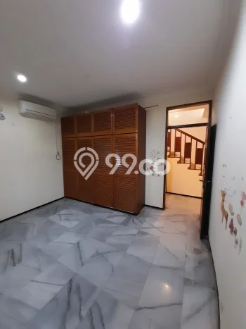 Rumah Asri area Antasari, 4 KT, Free Macet Rumah Asri area Antasari, 4 KT, Free Macet