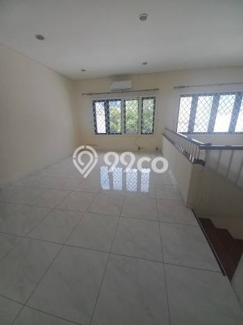 SPECIAL OFFER! Rumah area , 3 KM, Lingkungan Asri, LT 360m2m² Bangunan 500m2m² SPECIAL OFFER! Rumah area , 3 KM, Lingkungan Asri, LT 360m2m² Bangunan 500m2m²