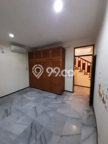 Rumah Asri area Antasari, 4 KT, Free Macet Rumah Asri area Antasari, 4 KT, Free Macet