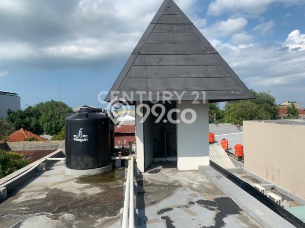 PROMO SPESIAL! Rumah Ready Stock lokasi Lemahwungkuk, Cirebon, Luas 387m² LB 349m² PROMO SPESIAL! Rumah Ready Stock lokasi Lemahwungkuk, Cirebon, Luas 387m² LB 349m²