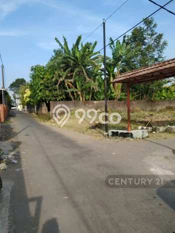 Dijual Tanah Lokasi Cirebon Selatan, Cirebon Seluas 306m2 Dijual Tanah Lokasi Cirebon Selatan, Cirebon Seluas 306m2