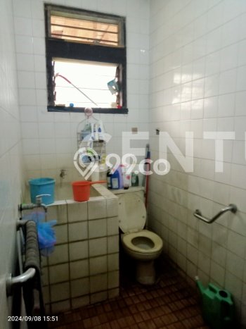 Hunian Cantik Modern Lb 180m2 di Kejaksan, Cirebon Hunian Cantik Modern Lb 180m2 di Kejaksan, Cirebon
