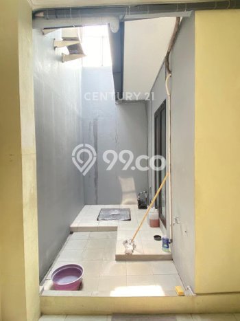 For Sale Rumah 3 Kamar Lokasi Strategis Nyaman dan Strategis di Lemahwungkuk For Sale Rumah 3 Kamar Lokasi Strategis Nyaman dan Strategis di Lemahwungkuk