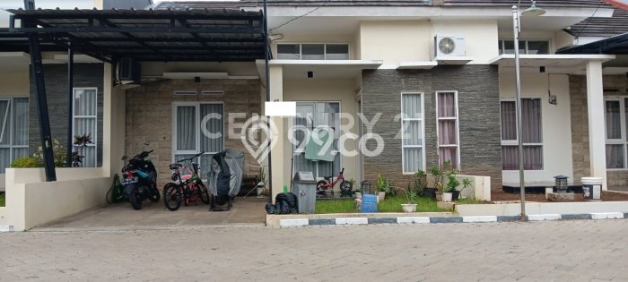 Rumah Modern Cantik 2 Kamar Bisa Langsung Pindah di Talun Rumah Modern Cantik 2 Kamar Bisa Langsung Pindah di Talun