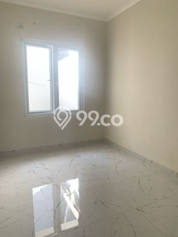 Rumah Luas Asri 4 KT Siap Huni di Cirendeu Jakarta Selatan Rumah Luas Asri 4 KT Siap Huni di Cirendeu Jakarta Selatan