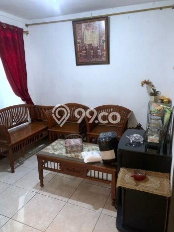 Siap Huni Hunian Elit 8 Kamar di Tebet Dekat ke Mana Saja Siap Huni Hunian Elit 8 Kamar di Tebet Dekat ke Mana Saja