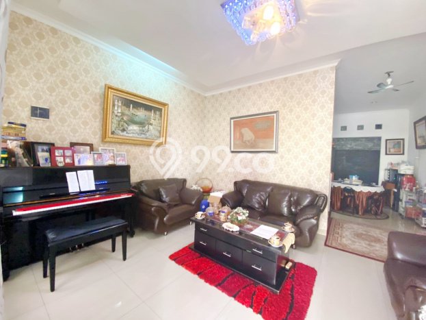 Dijual Rumah Mewah Elegan Dengan View Cantik di Bintaro, Jakarta Selatan Dijual Rumah Mewah Elegan Dengan View Cantik di Bintaro, Jakarta Selatan